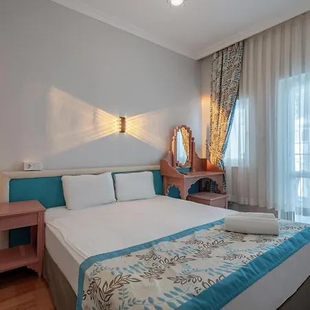 Hotel Nusso Club 4*